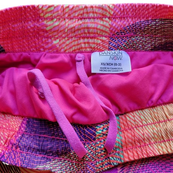 Danskin Now- Maui Swirl (pink, purple & yellow) Running Short w/ Liner, SZ: XS - Picture 4 of 10